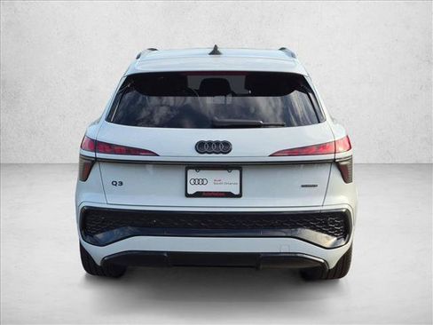New 2026 Audi Q3 quattro 2.0T AWD/4WD image 6