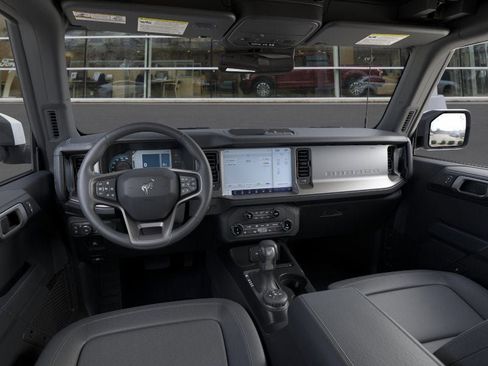New 2025 Ford Bronco Outer Banks image 9