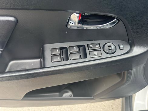 Used 2013 Kia Sportage SX w/ SX Premium Pkg AWD/4WD image 11