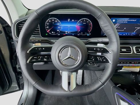 New 2026 Mercedes-Benz GLS 450 4MATIC image 13