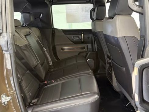 Used 2024 GMC Hummer EV 2X w/ LPO, Illumination Package AWD/4WD image 27