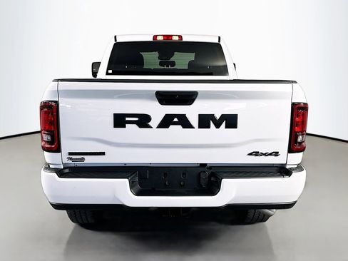 Used 2025 RAM 2500 Big Horn AWD/4WD image 6