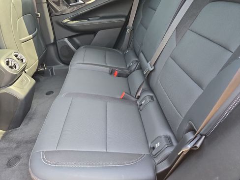 Used 2024 Chevrolet Blazer EV LT AWD/4WD image 18