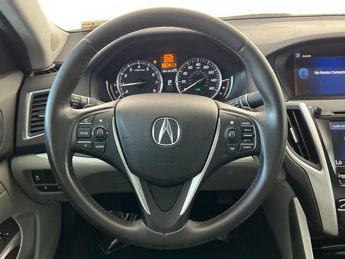 Used 2015 Acura TLX V6 image 18