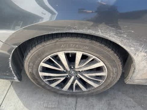 Used 2018 Subaru Legacy 2.5i Premium w/ Popular Package #1 image 9