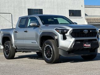 New 2025 Toyota Tacoma TRD Off-Road video 2