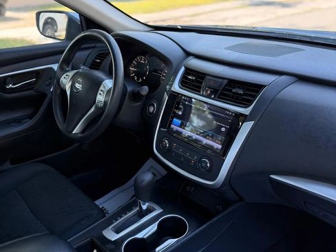 Used 2018 Nissan Altima 2.5 S w/ S Convenience Package FWD image 12
