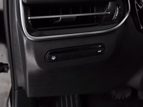 Used 2025 INFINITI QX60 Luxe AWD/4WD image 14