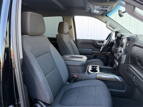 Used 2021 Chevrolet Silverado 1500 LT Trail Boss image 30