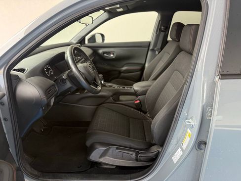 Used 2024 Honda HR-V Sport image 15