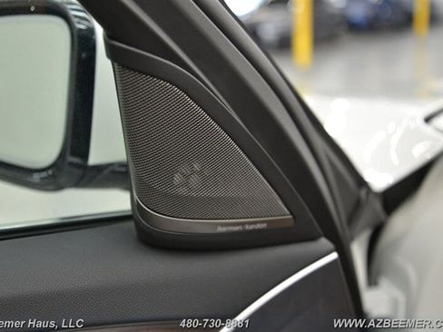 Used 2023 BMW 530i w/ Premium Package RWD image 27