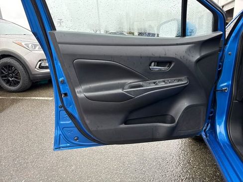 Used 2020 Nissan Versa SV image 18