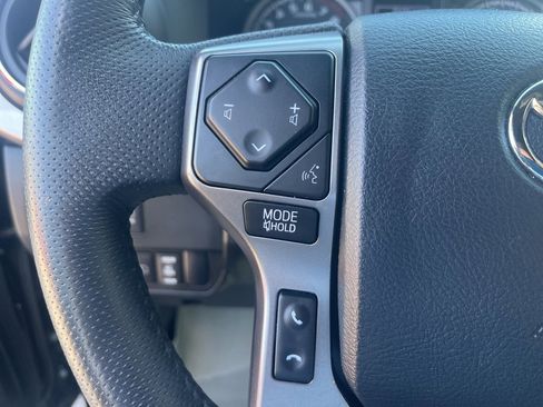 Used 2020 Toyota Tacoma Limited image 26