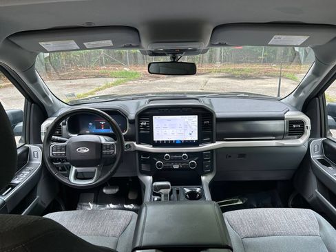 Used 2023 Ford F150 Lightning XLT AWD/4WD image 27