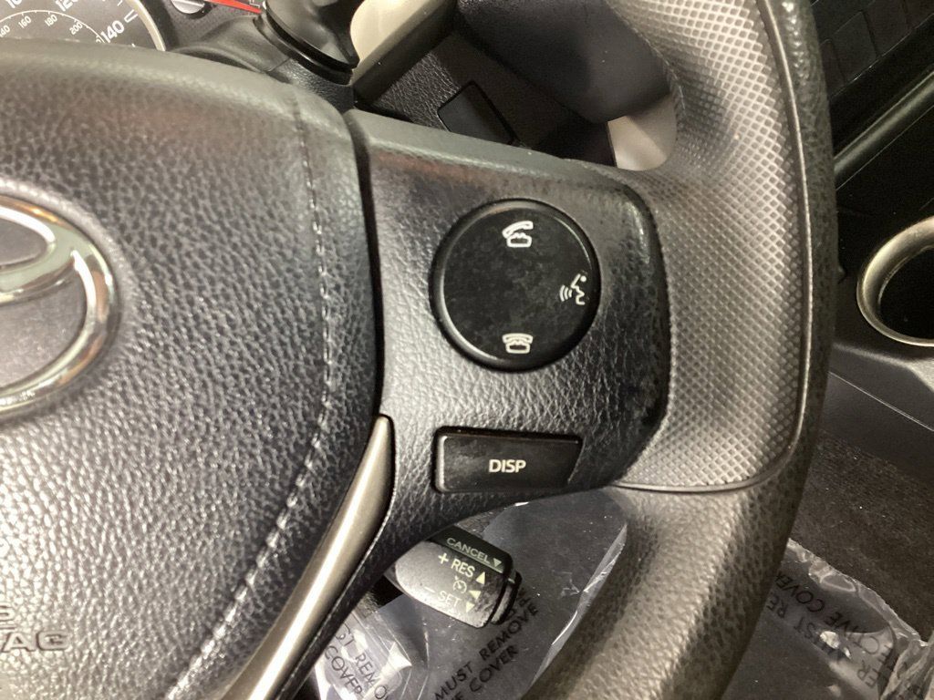 Used 2014 Toyota RAV4 XLE AWD/4WD image 15