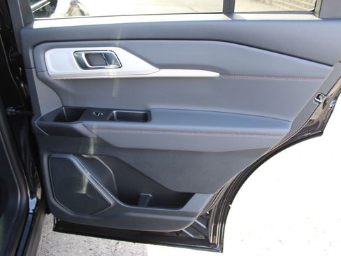 New 2026 Ford Explorer Active image 13