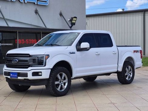Used 2018 Ford F150 XLT w/ Equipment Group 302A Luxury AWD/4WD image 3