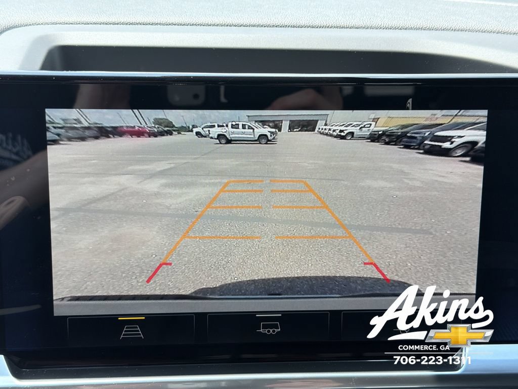 New 2026 Chevrolet Silverado 1500 RST w/ Redline Edition AWD/4WD image 17