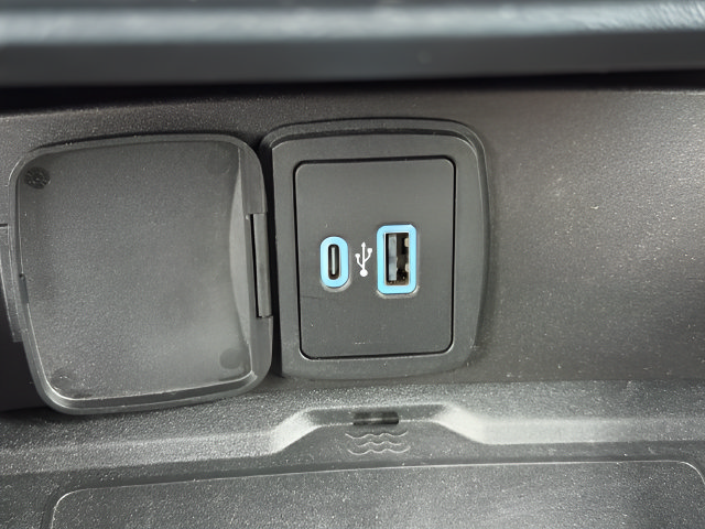Used 2022 Ford Bronco Outer Banks AWD/4WD image 15