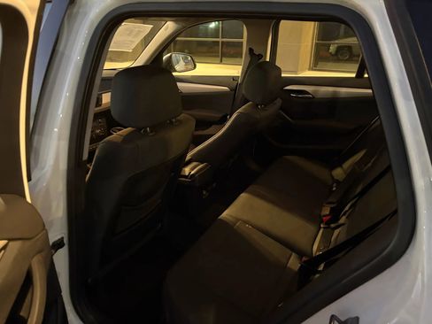 Used 2014 BMW X1 xDrive28i image 11