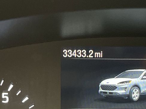 Certified 2022 Ford Escape SE w/ Convenience Package image 16