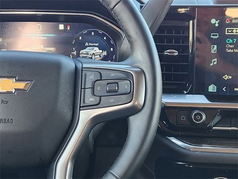 Used 2023 Chevrolet Silverado 1500 LT image 29