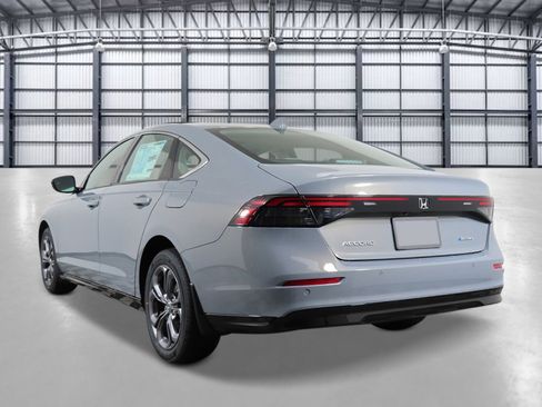 New 2026 Honda Accord EX-L image 3