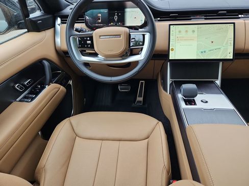 New 2026 Land Rover Range Rover Long Wheelbase SE AWD/4WD image 4