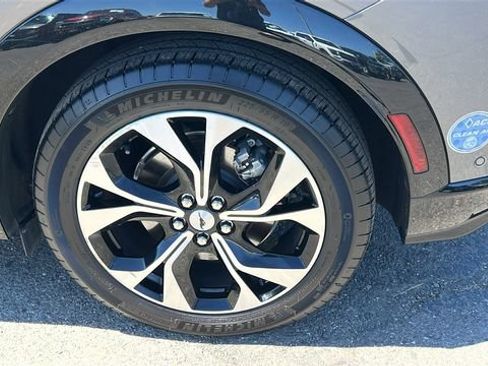 Certified 2021 Ford Mustang Mach-E Premium AWD/4WD image 6
