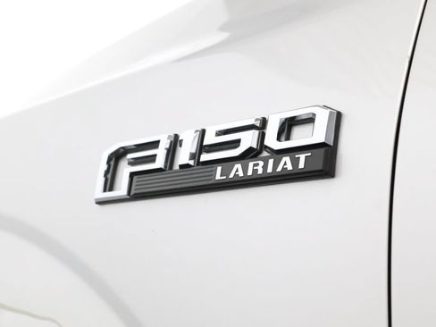 Used 2017 Ford F150 Lariat AWD/4WD image 9