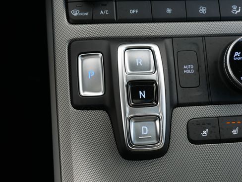 Used 2024 Hyundai Palisade SEL w/ Premium Package image 24