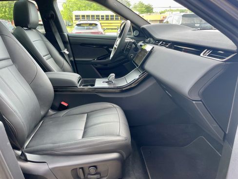 Certified 2025 Land Rover Range Rover Evoque Dynamic SE AWD/4WD image 15