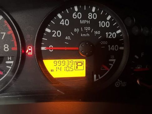 Used 2017 Nissan Frontier SV w/ SV Value Truck Package image 25