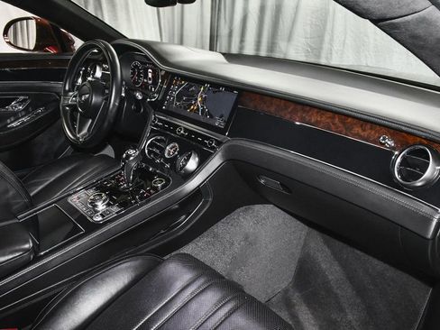 Used 2020 Bentley Continental GT AWD/4WD image 52