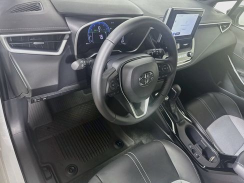 Used 2026 Toyota Corolla XSE FWD image 9