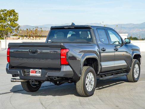 New 2026 Toyota Tacoma SR5 image 5