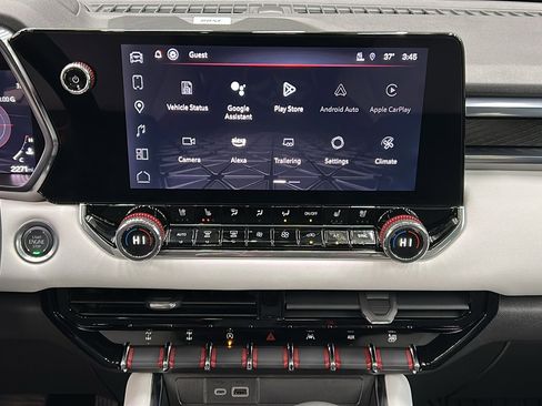 Used 2024 GMC Canyon AT4X image 20