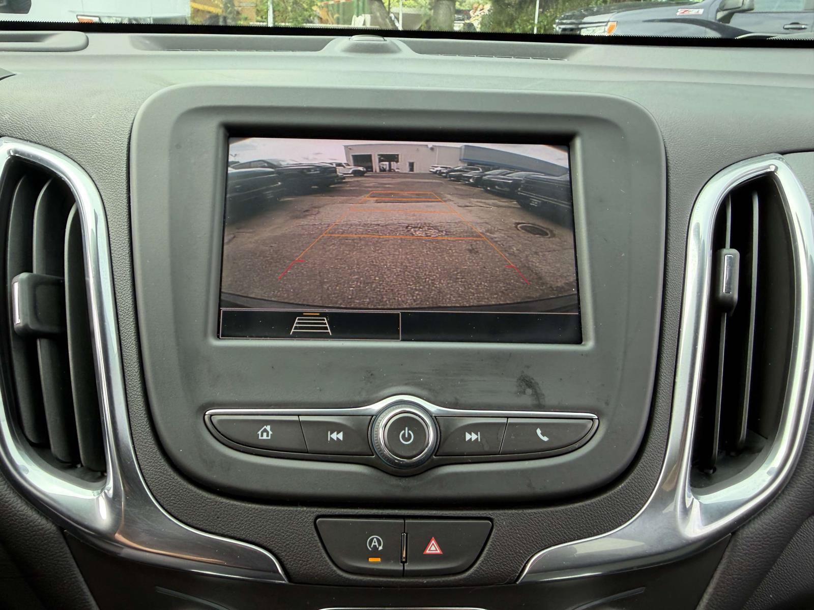 Certified 2024 Chevrolet Equinox LT FWD image 47