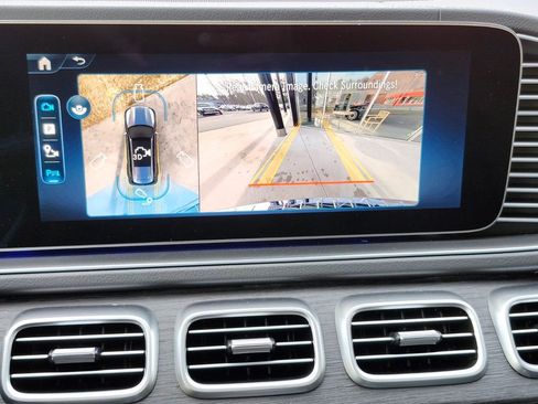 Certified 2025 Mercedes-Benz GLS 450 4MATIC image 25