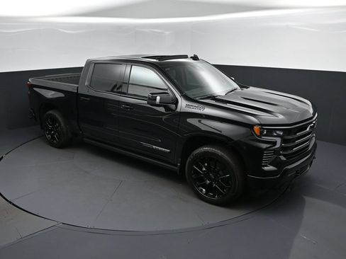 New 2026 Chevrolet Silverado 1500 High Country w/ High Country Premium Package AWD/4WD image 40