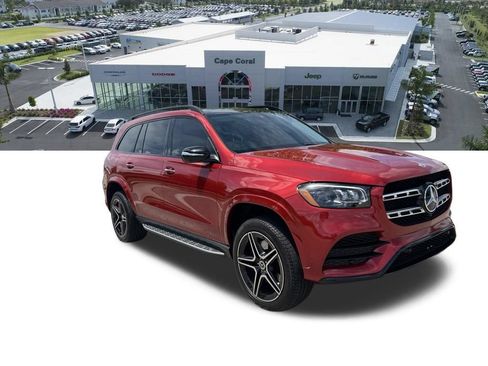 Used 2022 Mercedes-Benz GLS 450 4MATIC image 3