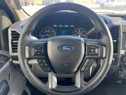 Used 2019 Ford F150 XLT AWD/4WD image 10