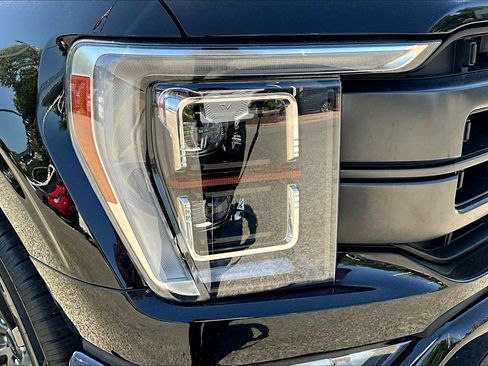 Used 2023 Ford F150 Lariat w/ Equipment Group 502A High image 32