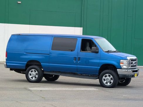 Used 2013 Ford E-250 and Econoline 250 Extended w/ PWR Group RWD image 1