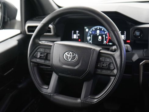 Used 2024 Toyota Tacoma SR AWD/4WD image 14