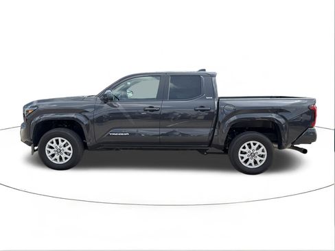 Used 2025 Toyota Tacoma SR5 RWD image 6