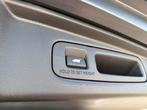 Certified 2024 Honda CR-V Sport Touring image 23