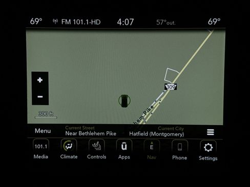 Used 2022 Jeep Wrangler Unlimited Sahara w/ LED Lighting Group AWD/4WD image 15