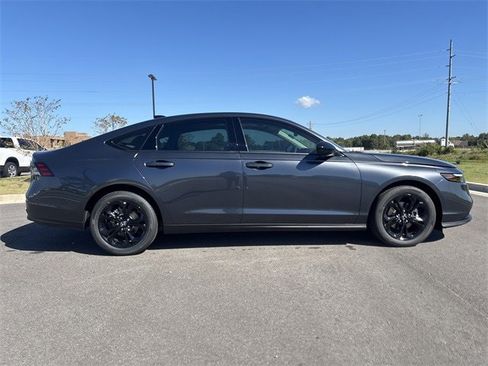 New 2025 Honda Accord SE image 6