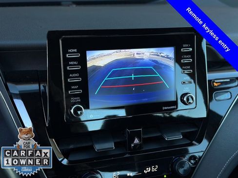 Used 2024 Toyota Camry SE image 7